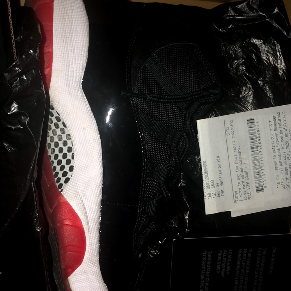 Jordan bred 11s